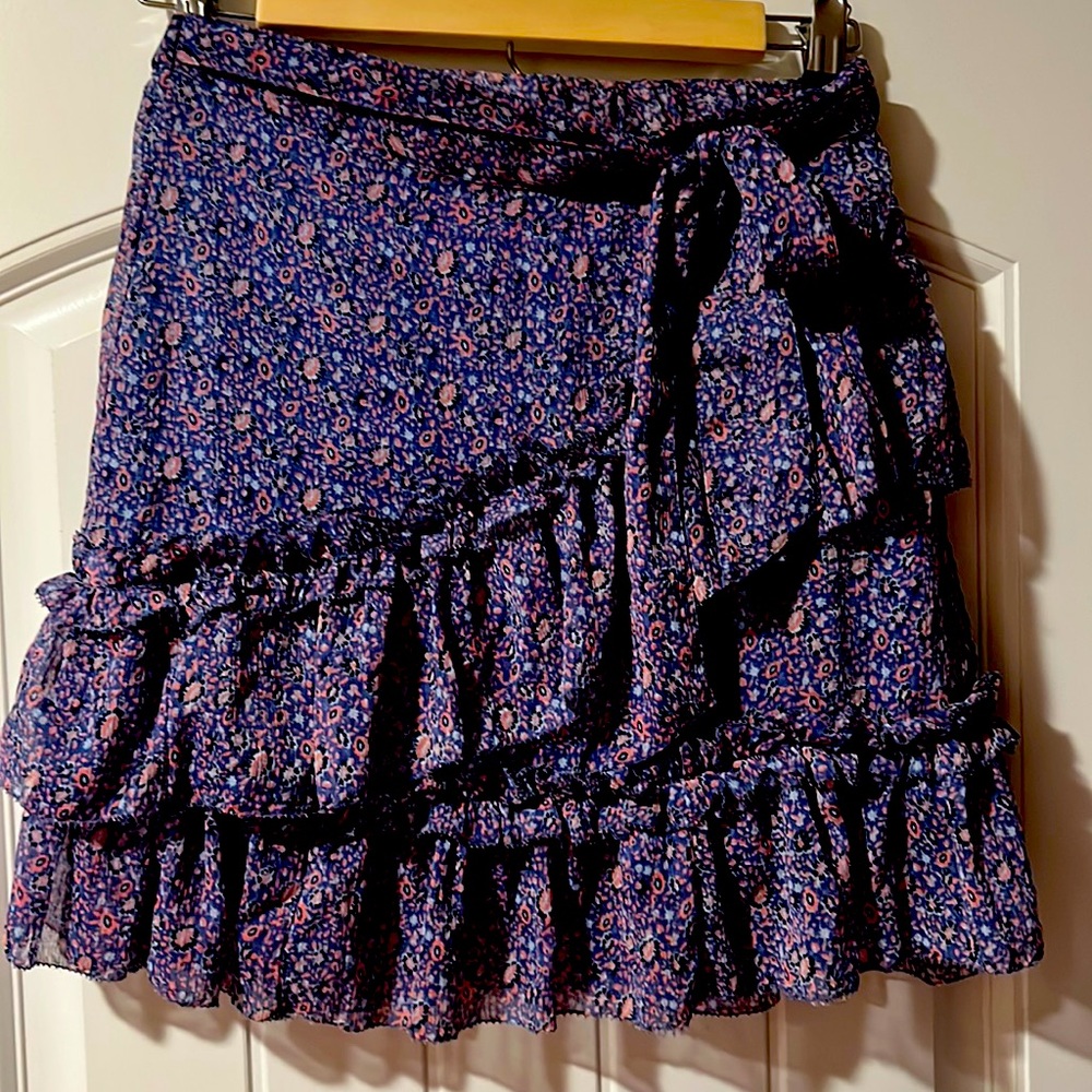 American eagle ruffled skirt elastic waist with Tie sash